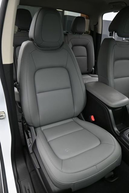 Used 2022 Chevrolet Colorado W/T image 16