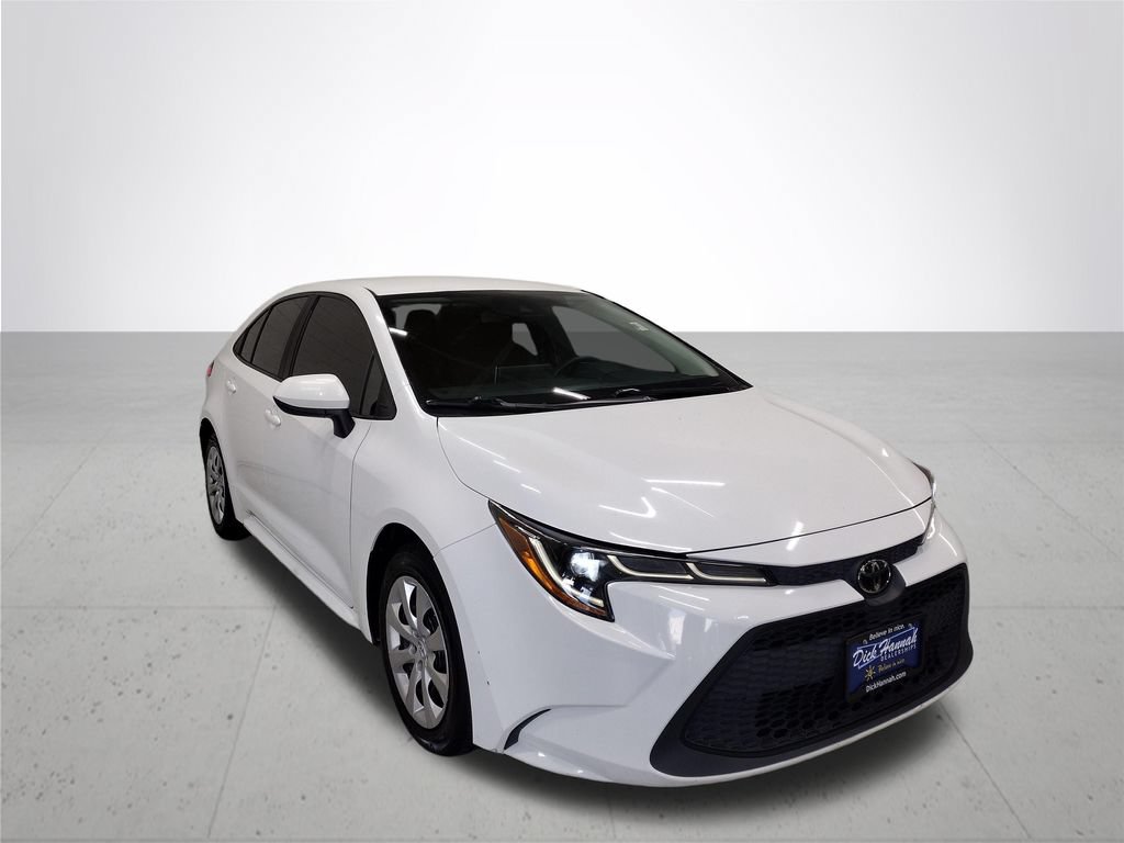 Used 2021 Toyota Corolla LE FWD image 4