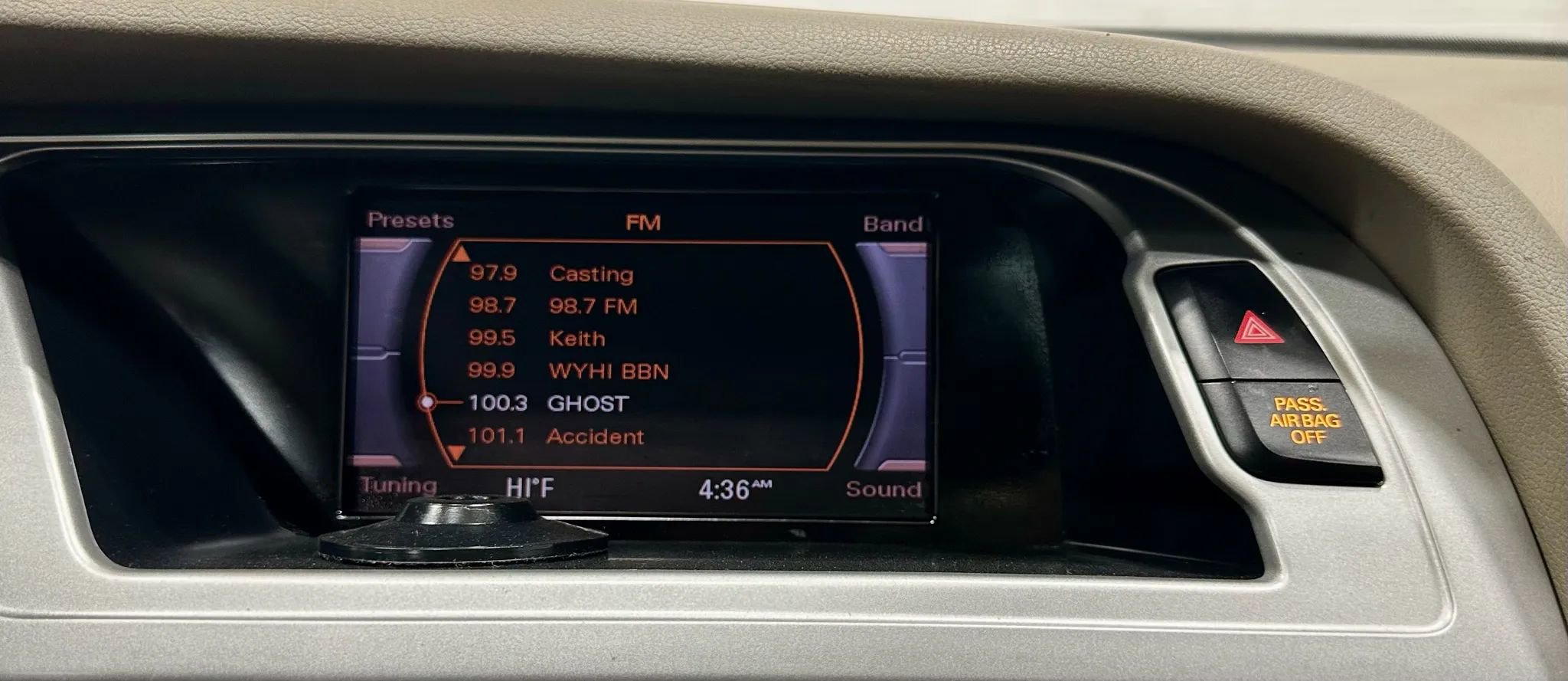 Used 2011 Audi A4 2.0T Premium image 23