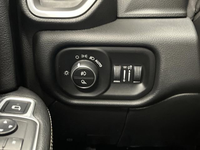 Used 2019 RAM 2500 Laramie image 26