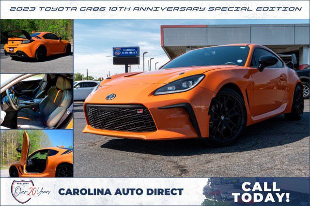 Used 2023 Toyota GR86 10th Anniversary SE RWD image 1
