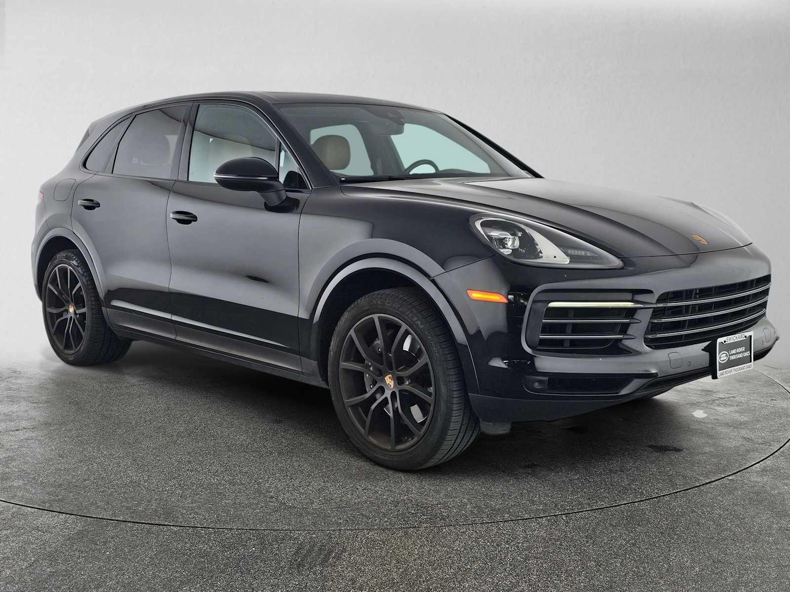 Used 2023 Porsche Cayenne Platinum Edition AWD/4WD image 7