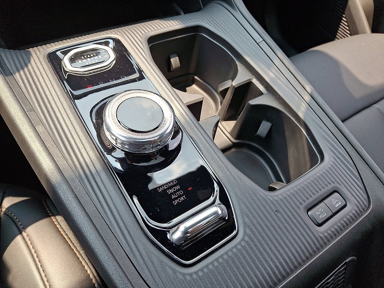 New 2026 Jeep Cherokee Limited AWD/4WD image 13