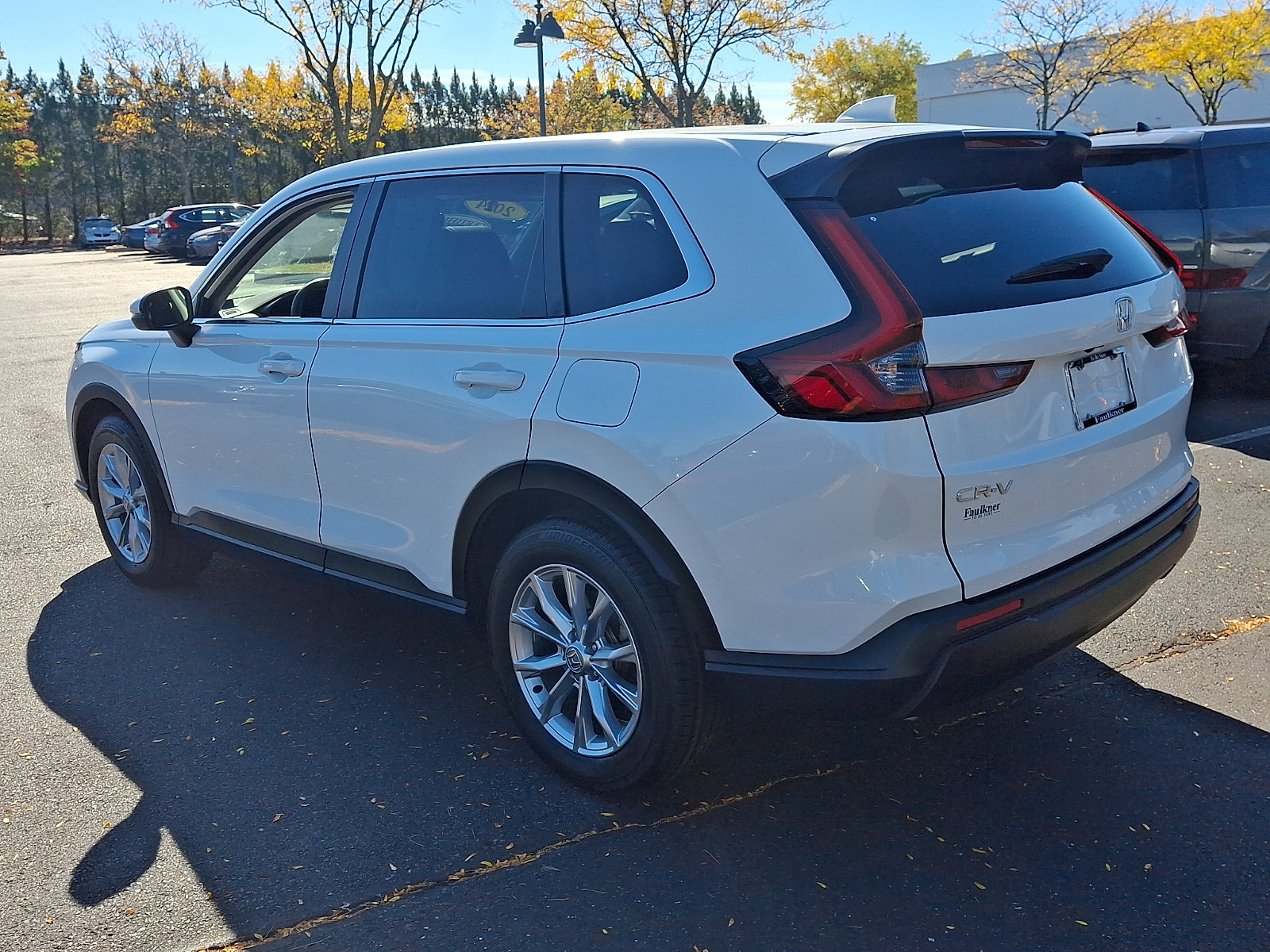 Used 2024 Honda CR-V EX-L image 4