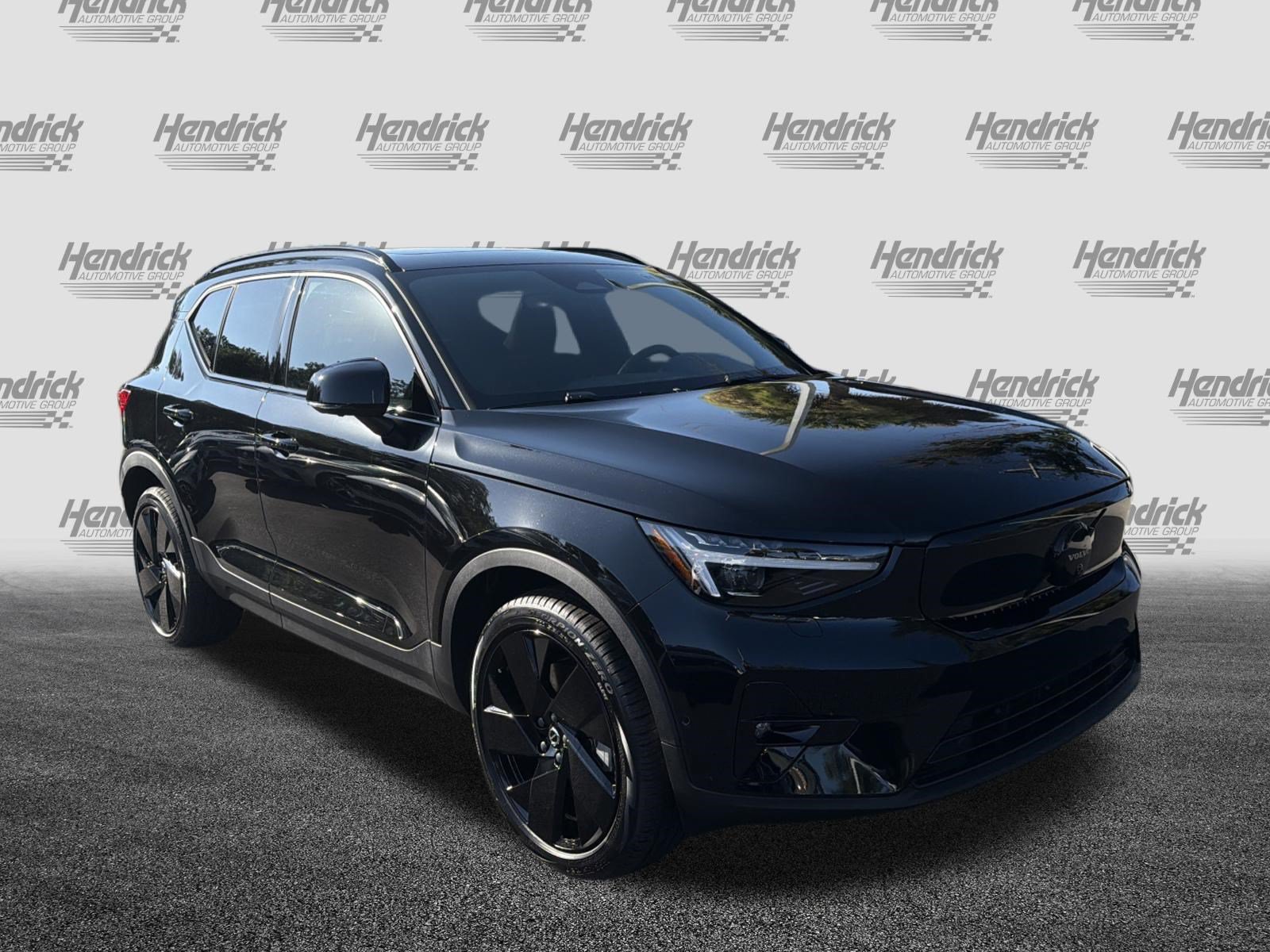 New 2026 Volvo EX40 Ultra AWD/4WD image 2