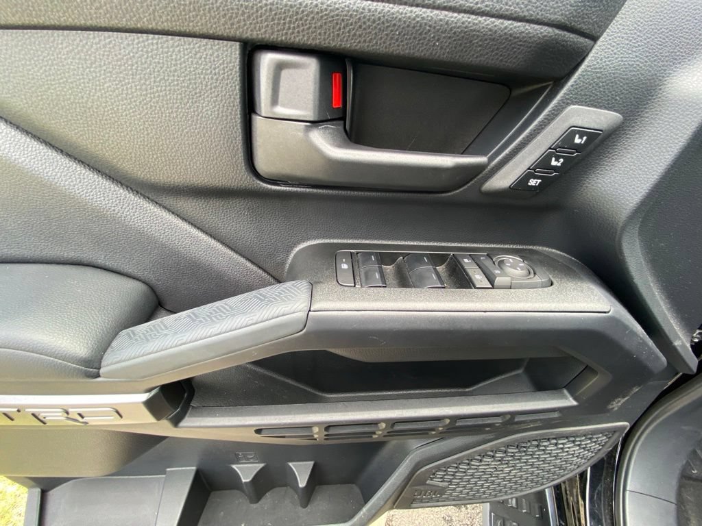Used 2025 Toyota 4Runner TRD Off-Road Premium w/ Tow Technology Package AWD/4WD image 11