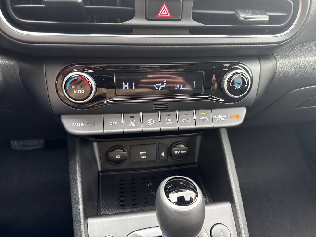 Certified 2023 Hyundai Kona Limited AWD/4WD image 32