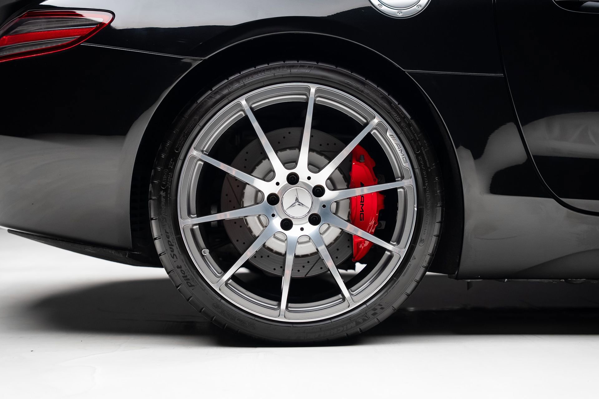 Used 2012 Mercedes-Benz SLS AMG Roadster image 43