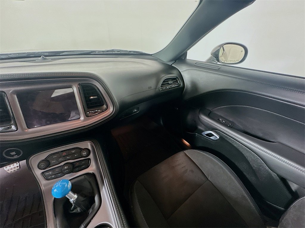 Used 2023 Dodge Challenger R/T w/ Plus Package image 11