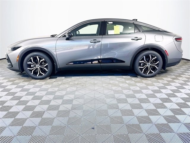 New 2026 Toyota Crown XLE image 5