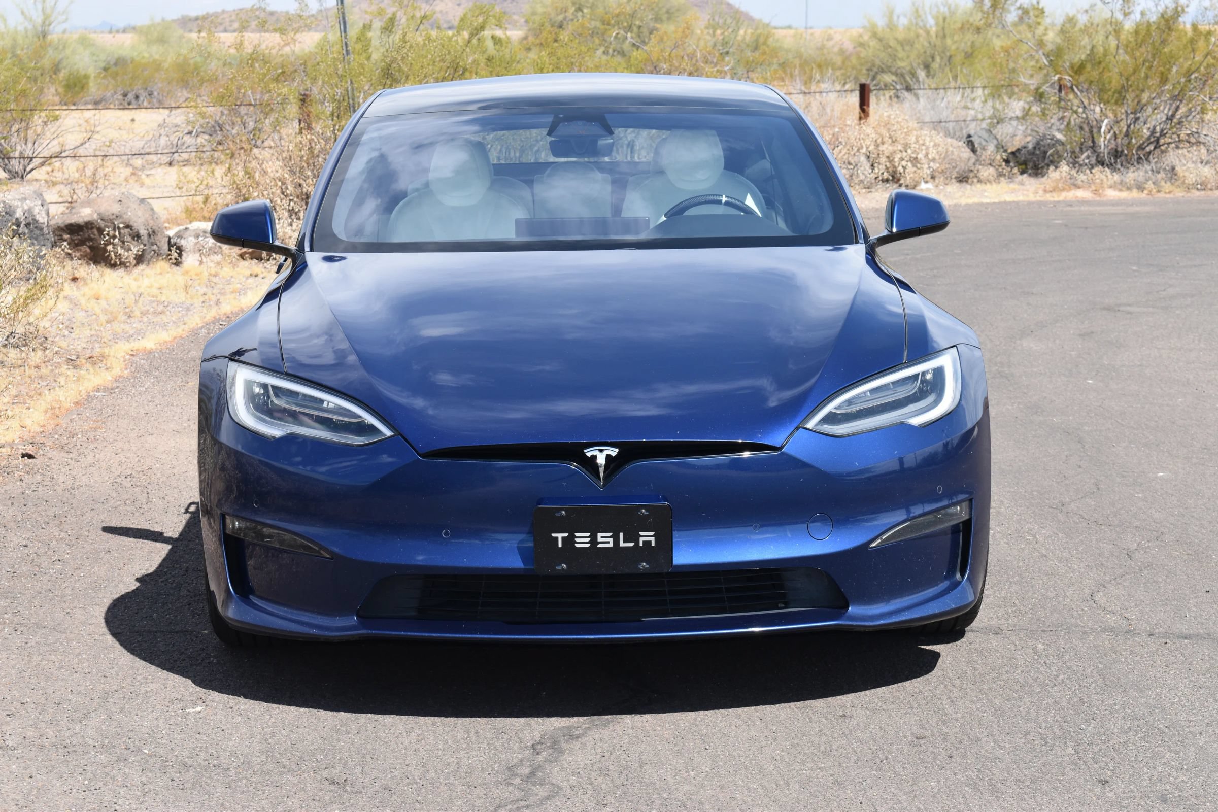 Used 2022 Tesla Model S Plaid AWD/4WD image 2
