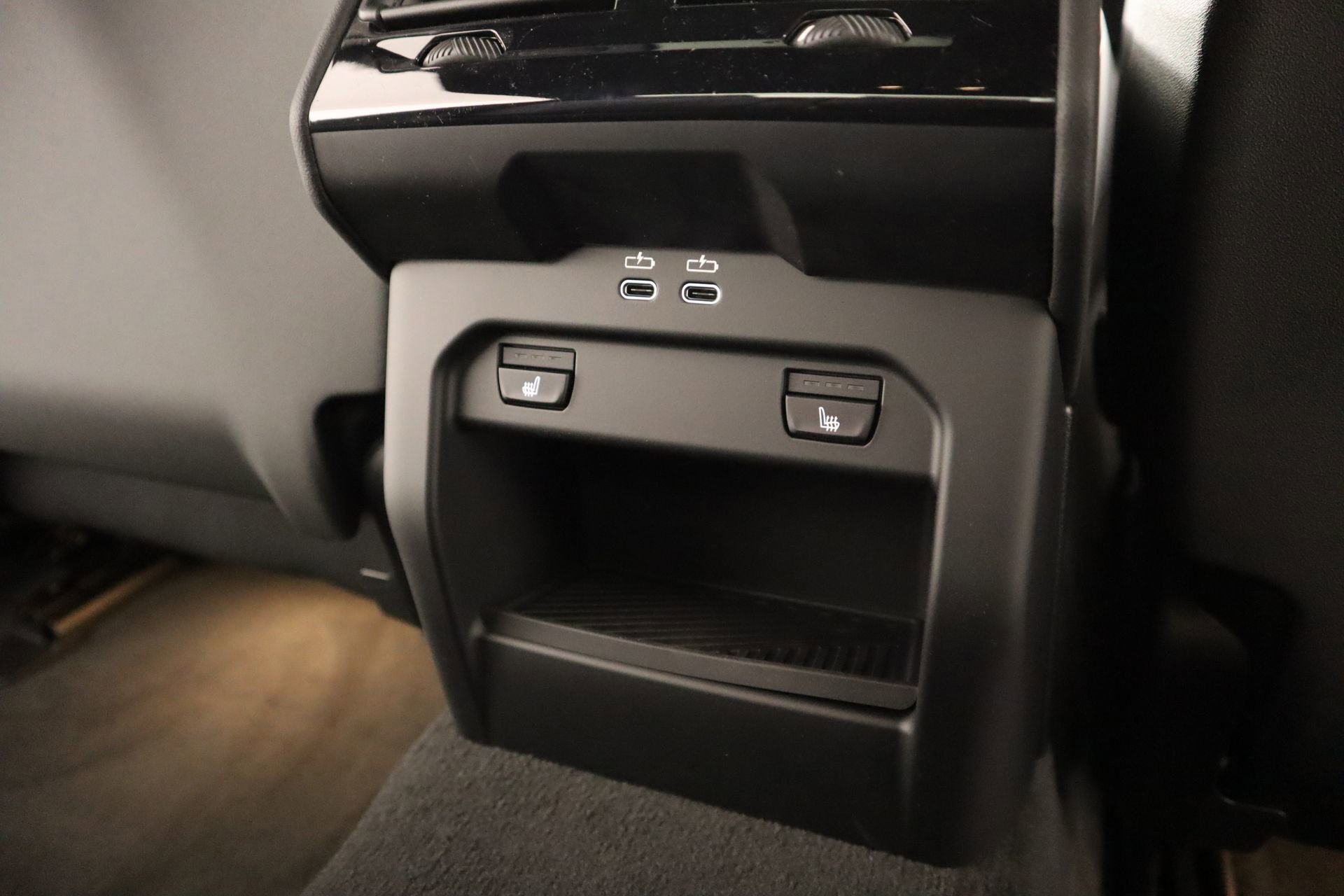 New 2026 BMW i5 eDrive40 w/ M Sport Package AWD/4WD image 15