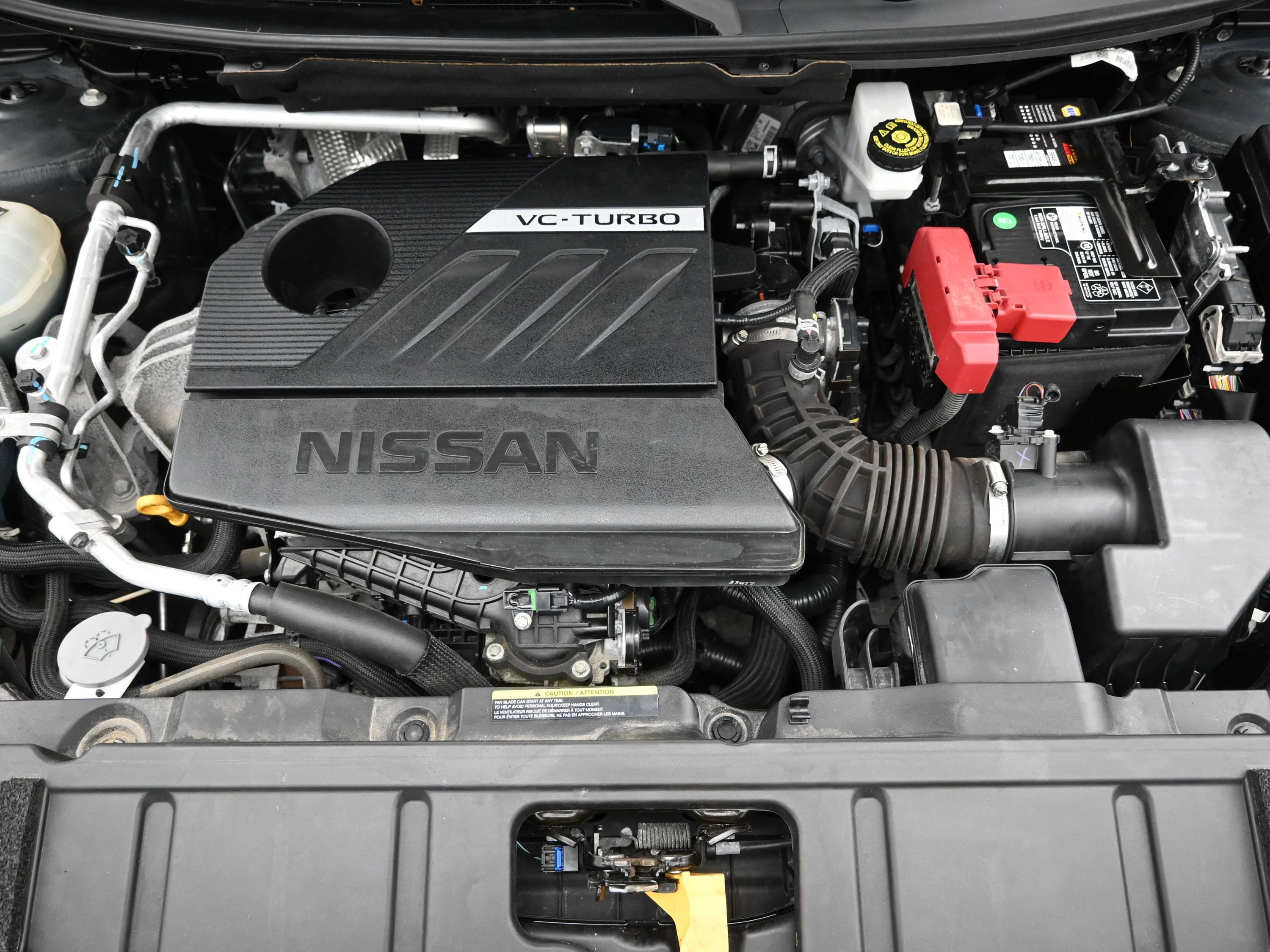 Used 2023 Nissan Rogue S AWD/4WD image 28