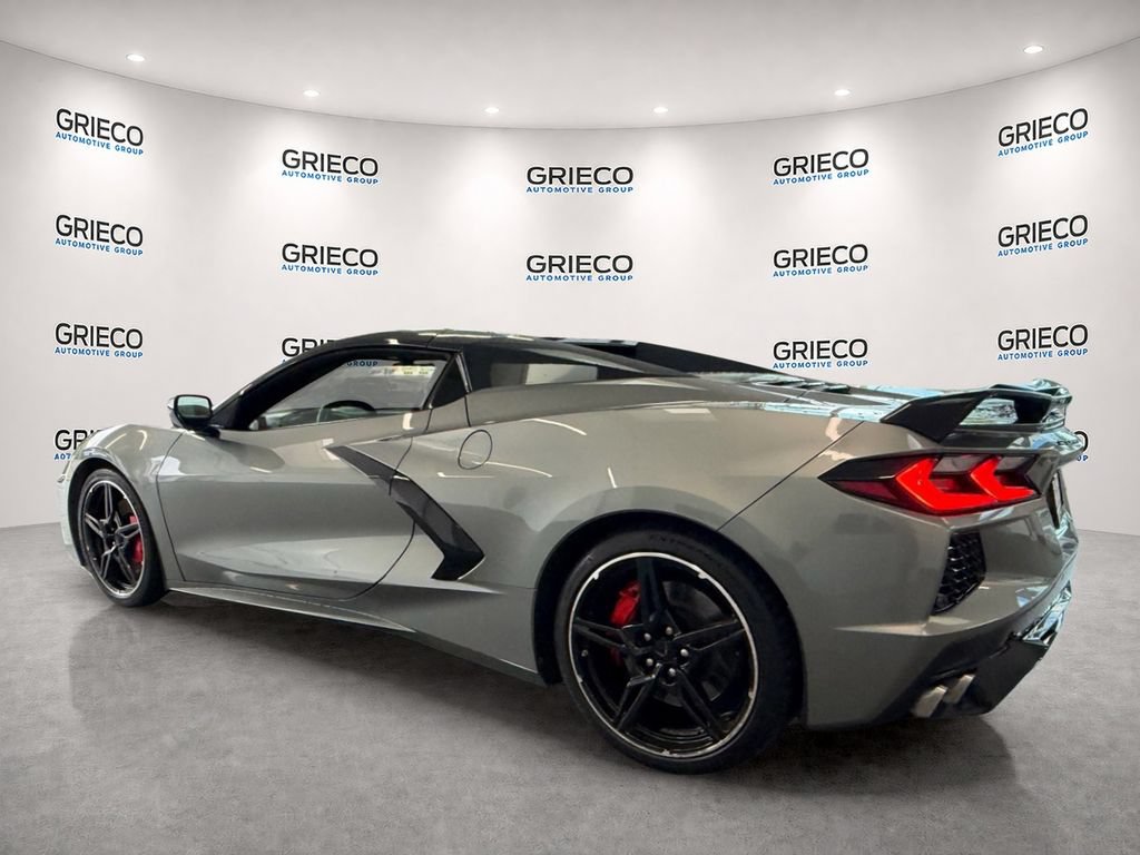 Used 2022 Chevrolet Corvette Stingray Preferred Conv w/ Z51 Performance Package RWD image 5