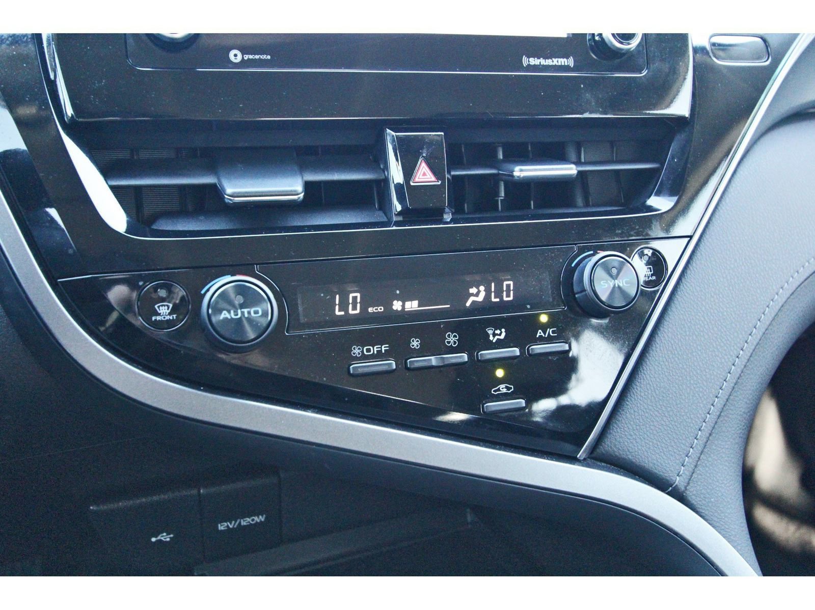 Used 2023 Toyota Camry LE image 24