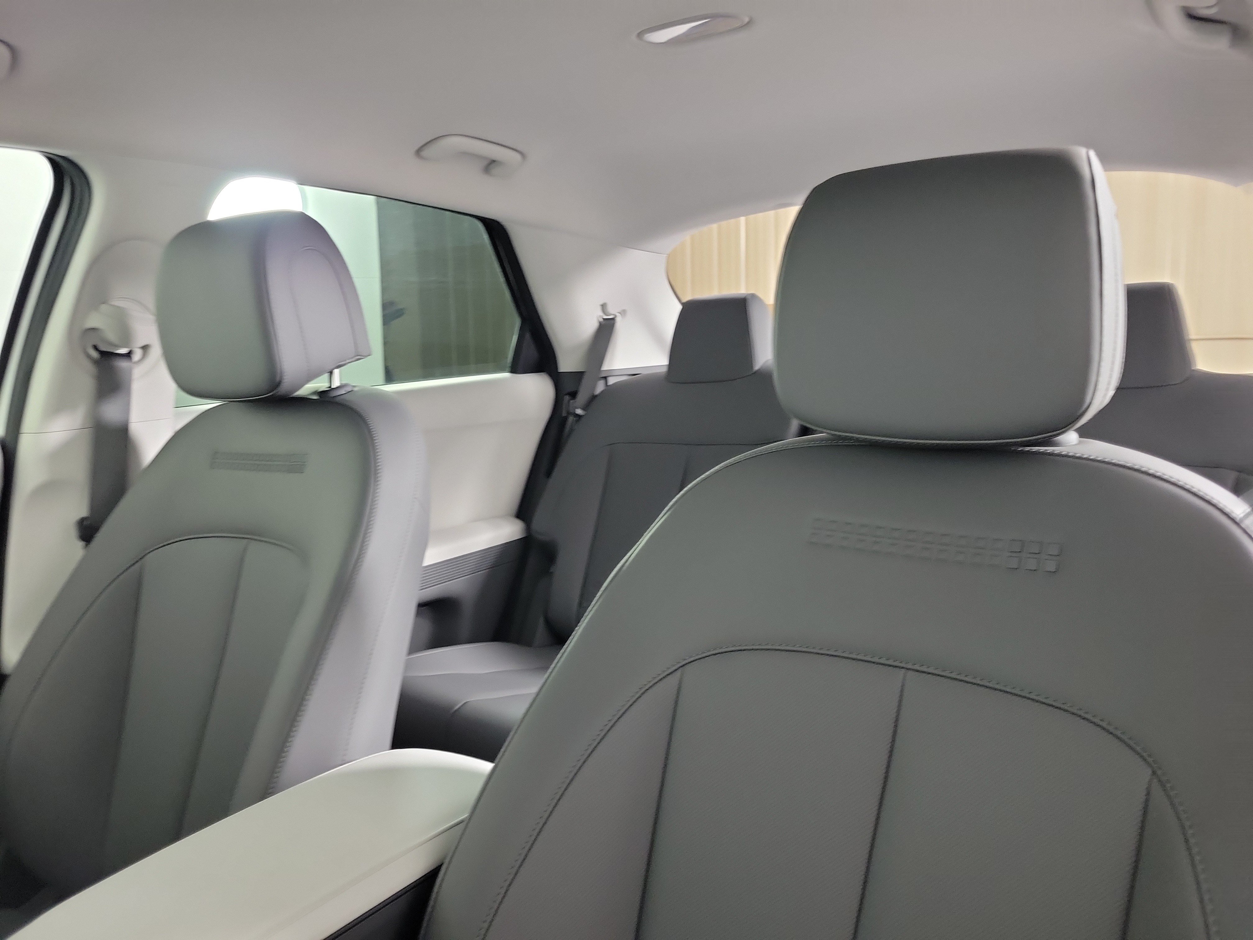 New 2026 Hyundai Ioniq 5 SEL AWD/4WD image 27