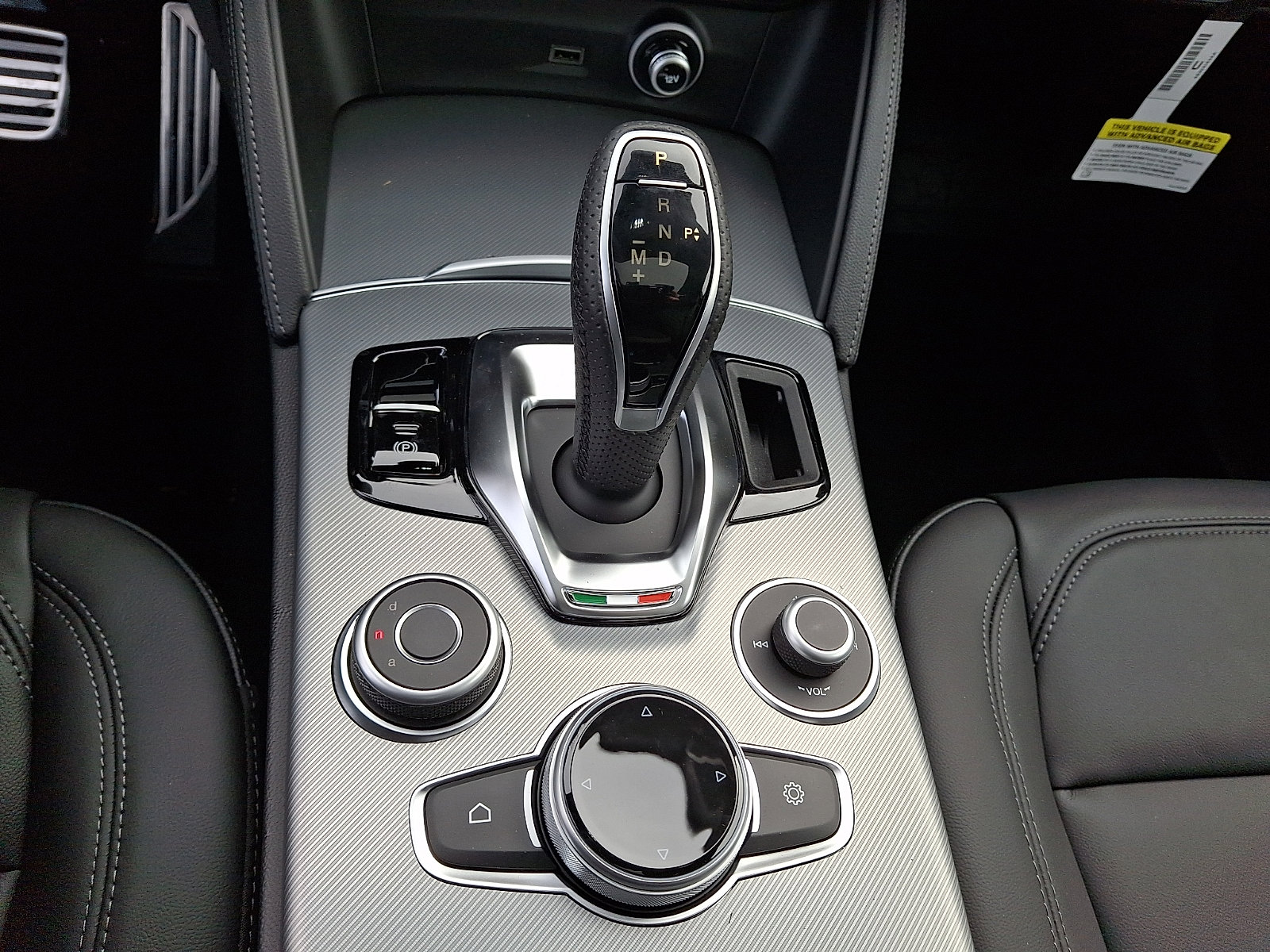 New 2026 Alfa Romeo Stelvio Sprint image 11