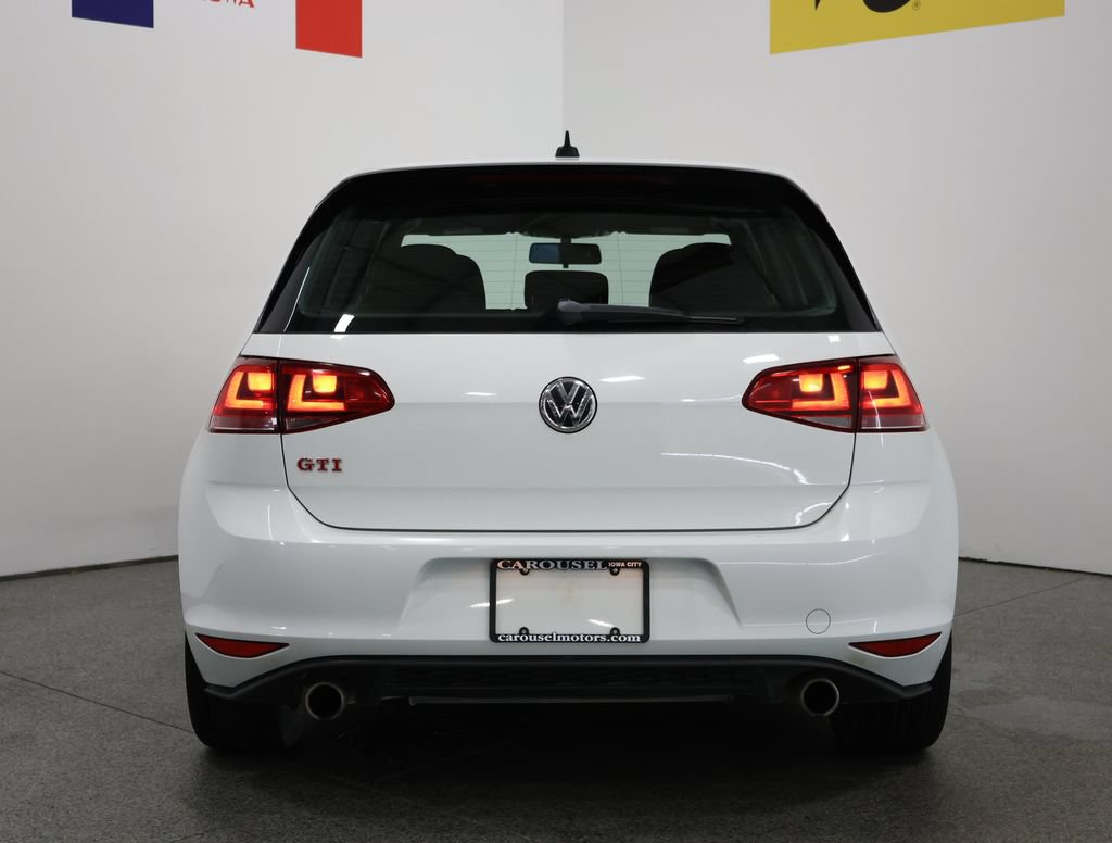 Used 2017 Volkswagen GTI Sport FWD image 11