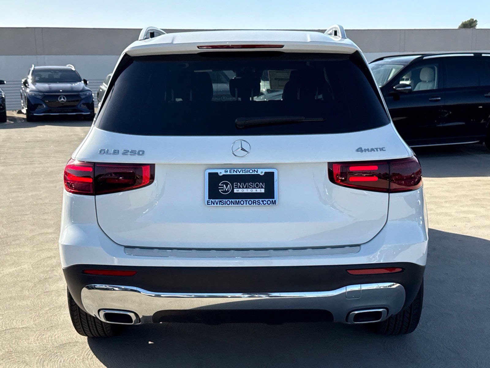 New 2026 Mercedes-Benz GLB 250 4MATIC image 9
