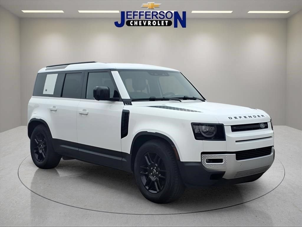 Used 2024 Land Rover Defender 110 S AWD/4WD image 1