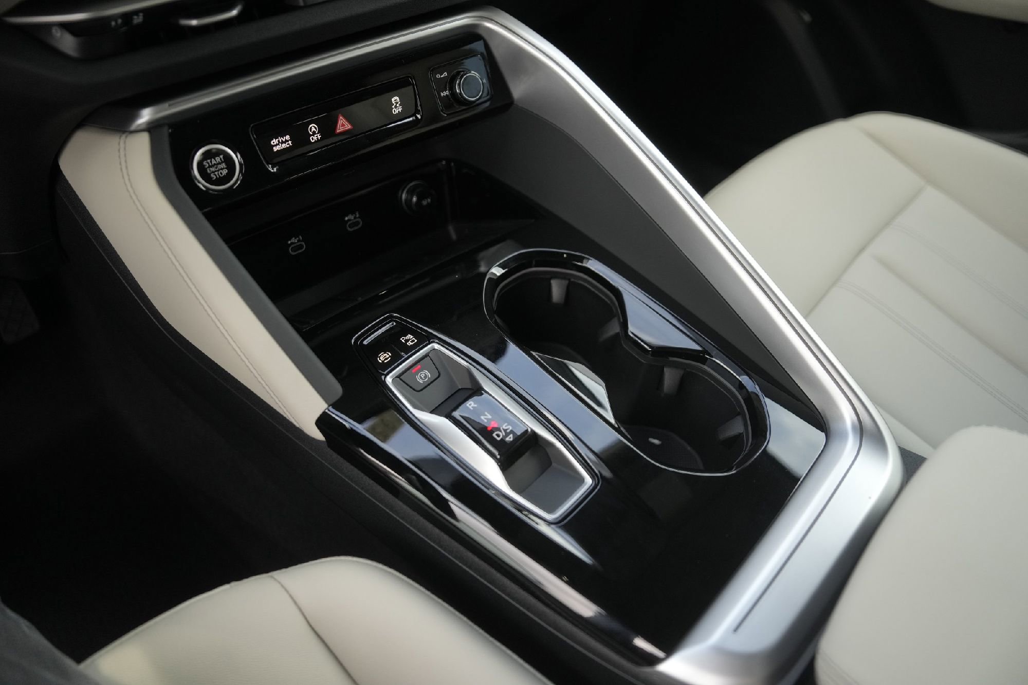 New 2025 Audi Q5 Premium image 10