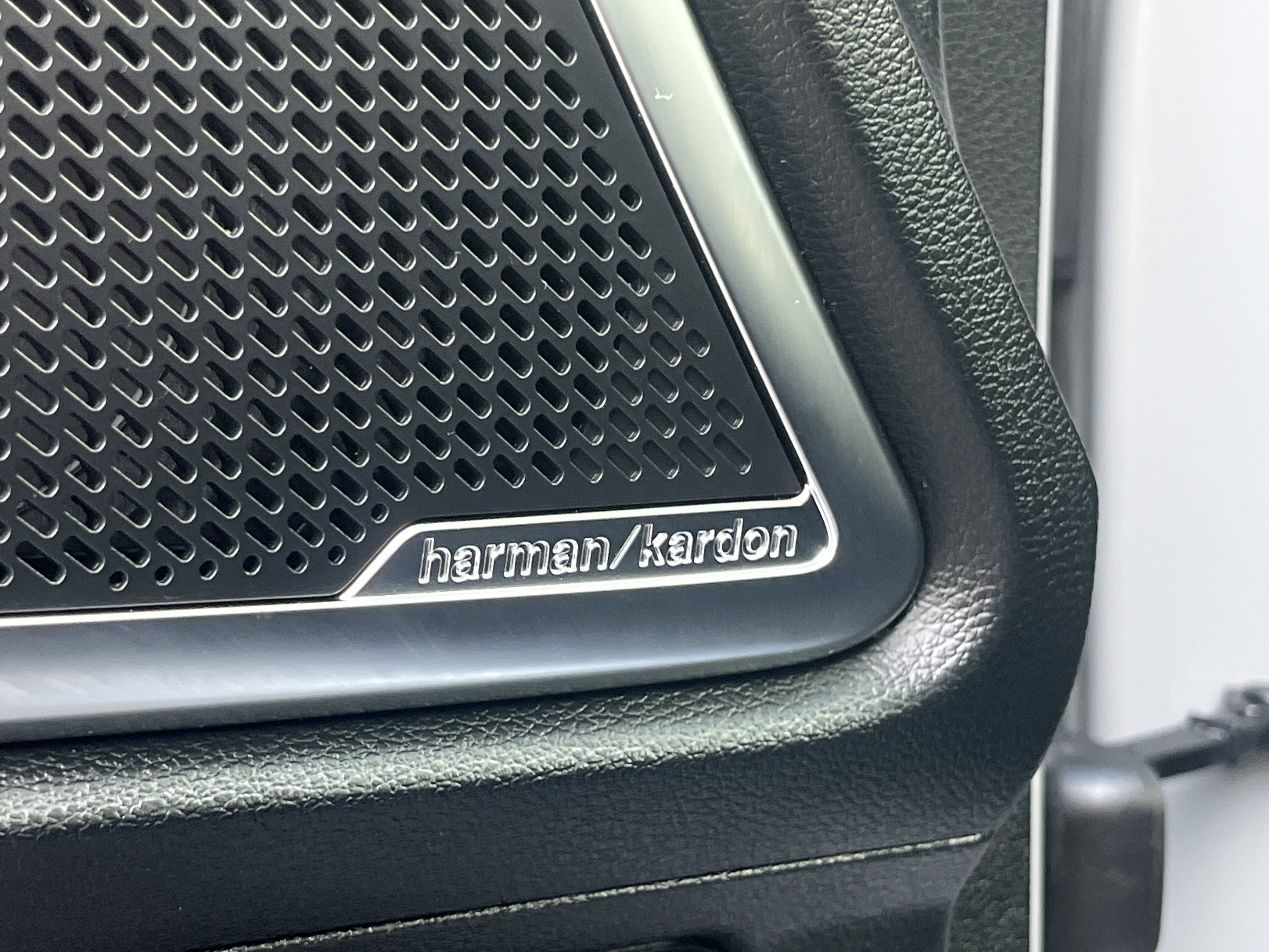 Certified 2024 Kia Telluride SX X-Line image 32