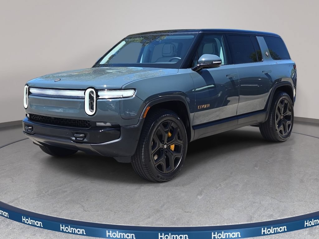 Used 2025 Rivian R1S Premium AWD/4WD image 1