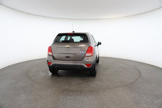 Used 2020 Chevrolet Trax LS image 15