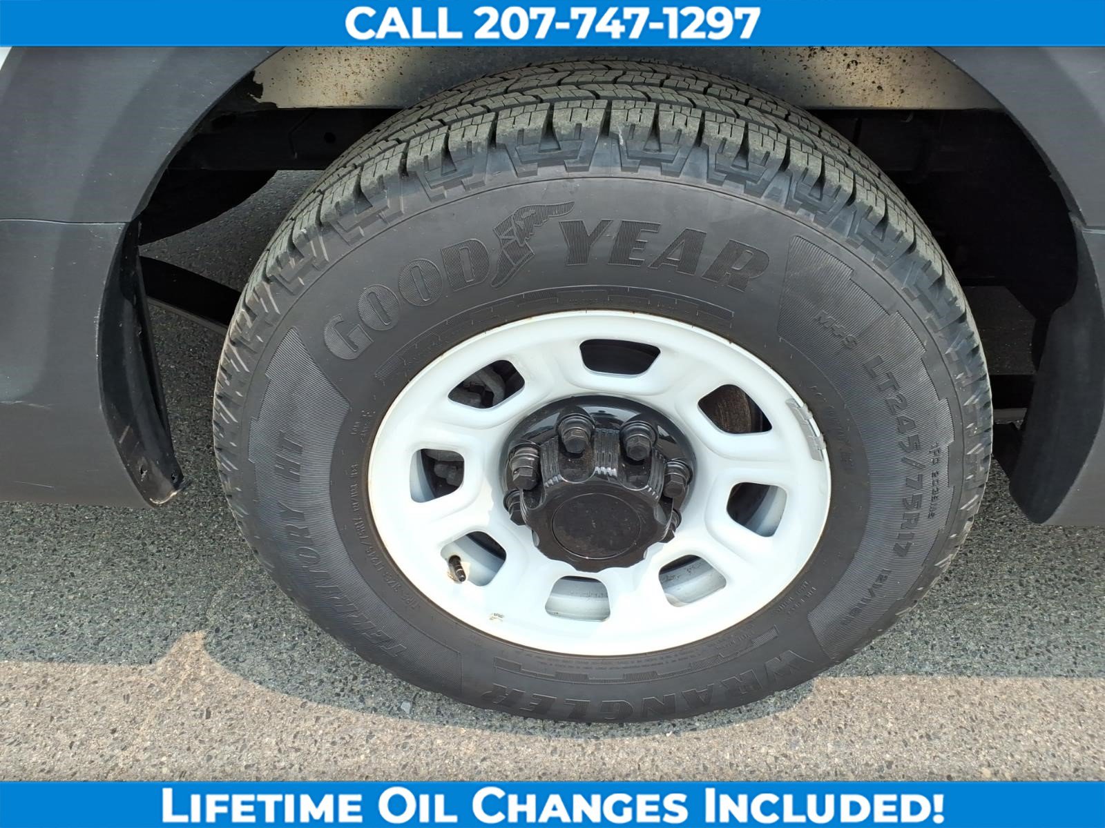 Used 2024 Chevrolet Brightdrop 600 w/ Commercial Equipment Package AWD/4WD image 12