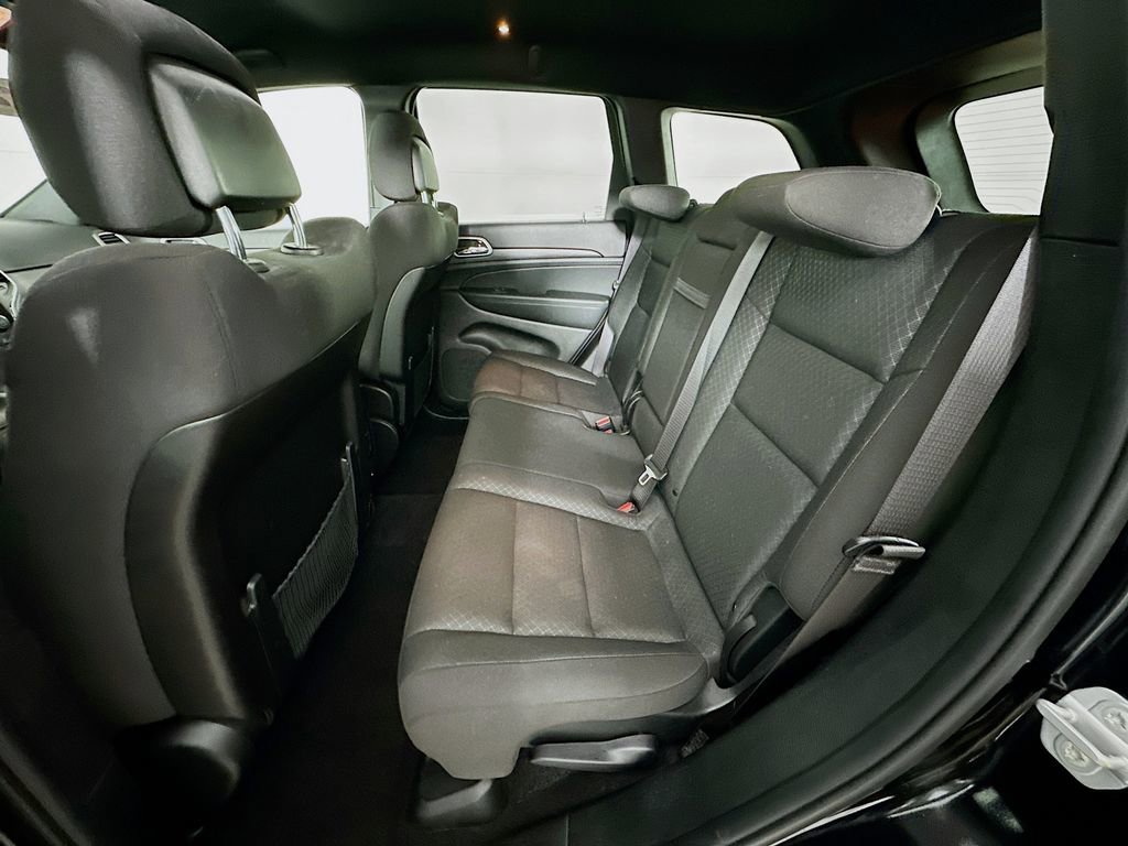 Certified 2021 Jeep Grand Cherokee Laredo w/ Security & Convenience Group image 32