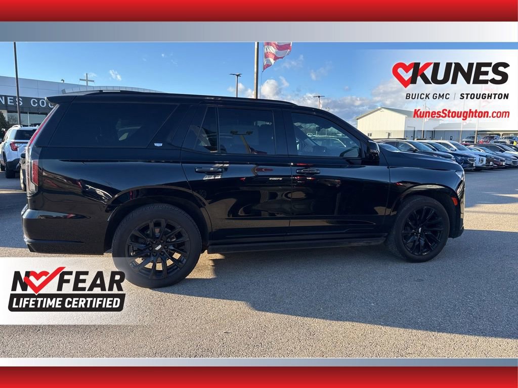 Used 2022 Cadillac Escalade Sport Platinum image 13