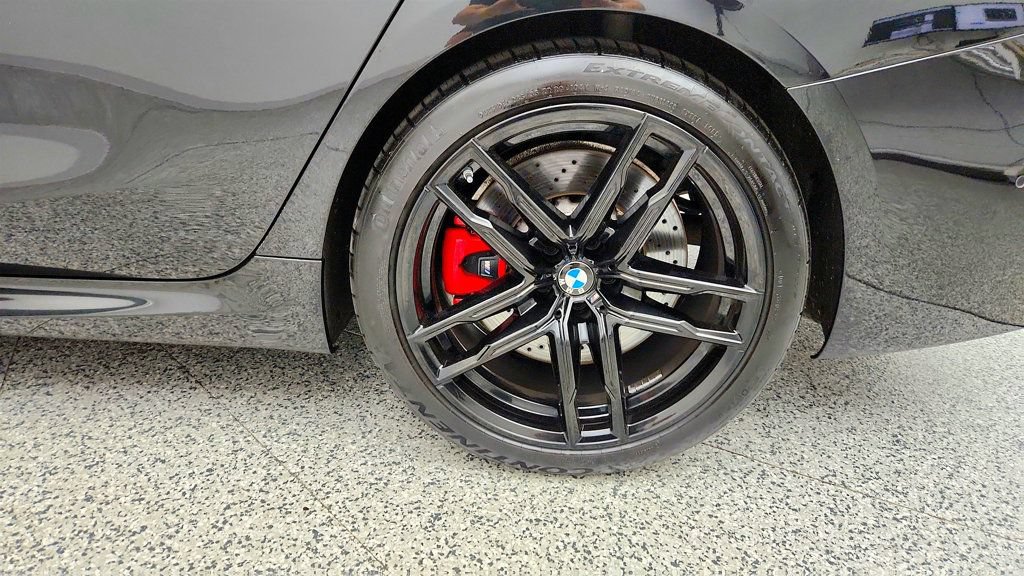 Used 2022 BMW M8 Gran Coupe xDrive Competition w/ M Carbon Exterior Package AWD/4WD image 9