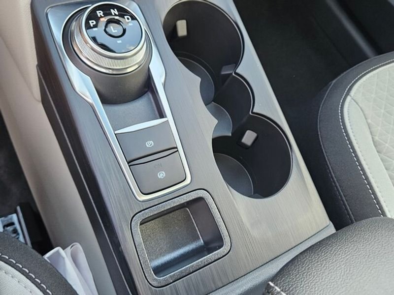 New 2026 Ford Escape Active w/ Tech Pack #1 FWD image 26