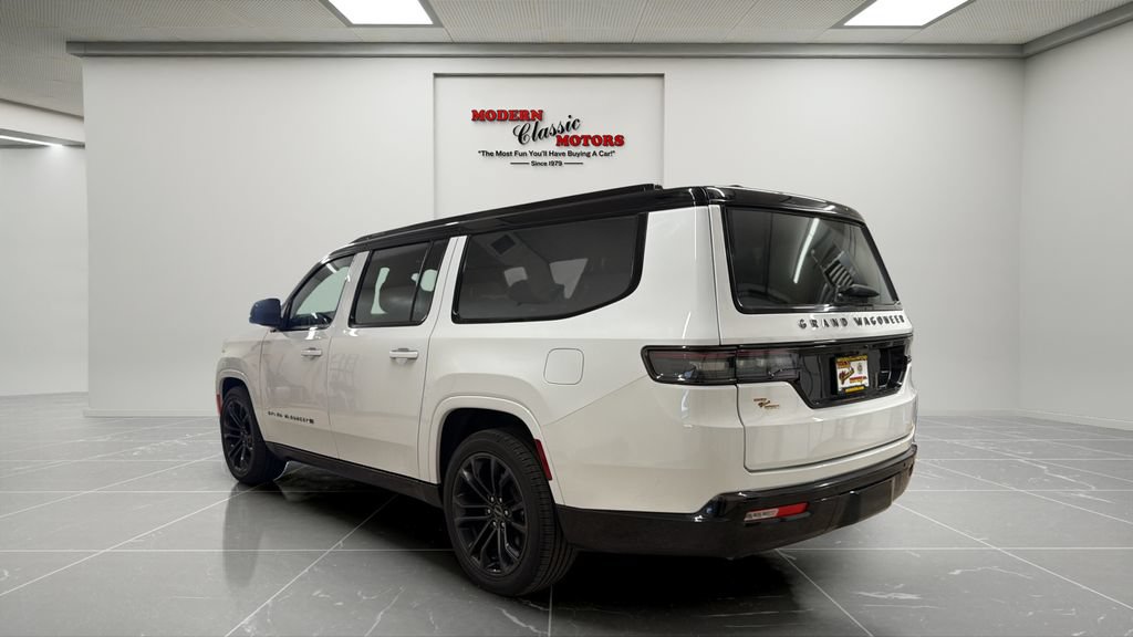 Used 2024 Jeep Grand Wagoneer L Series II w/ Quick Order Packagew 28T AWD/4WD image 3
