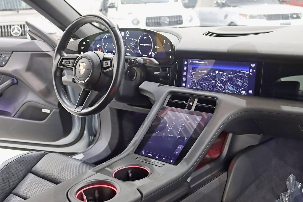 Used 2021 Porsche Taycan 4S image 33