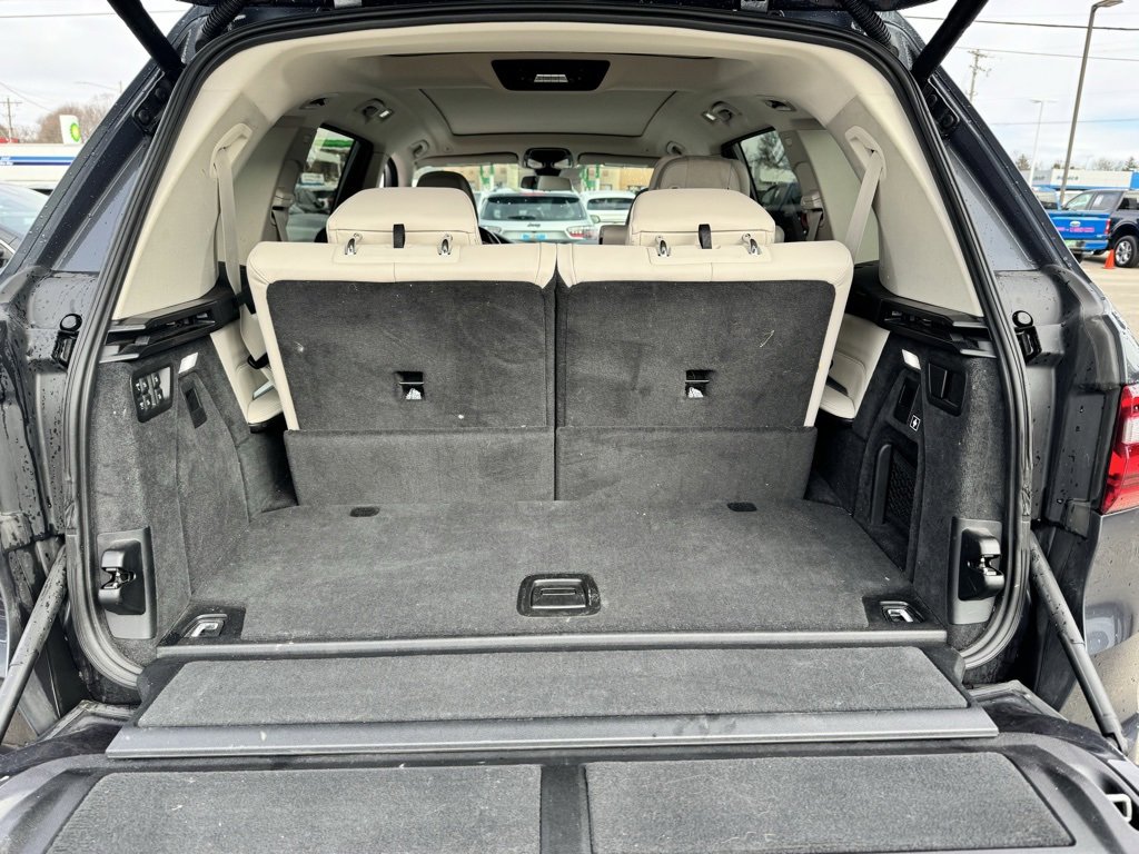 Used 2020 BMW X7 xDrive40i w/ Premium Package image 13