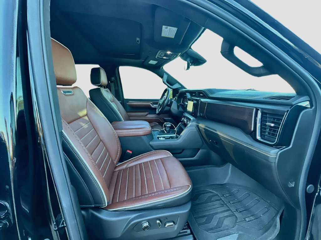 Used 2024 GMC Sierra 1500 Denali Ultimate AWD/4WD image 29
