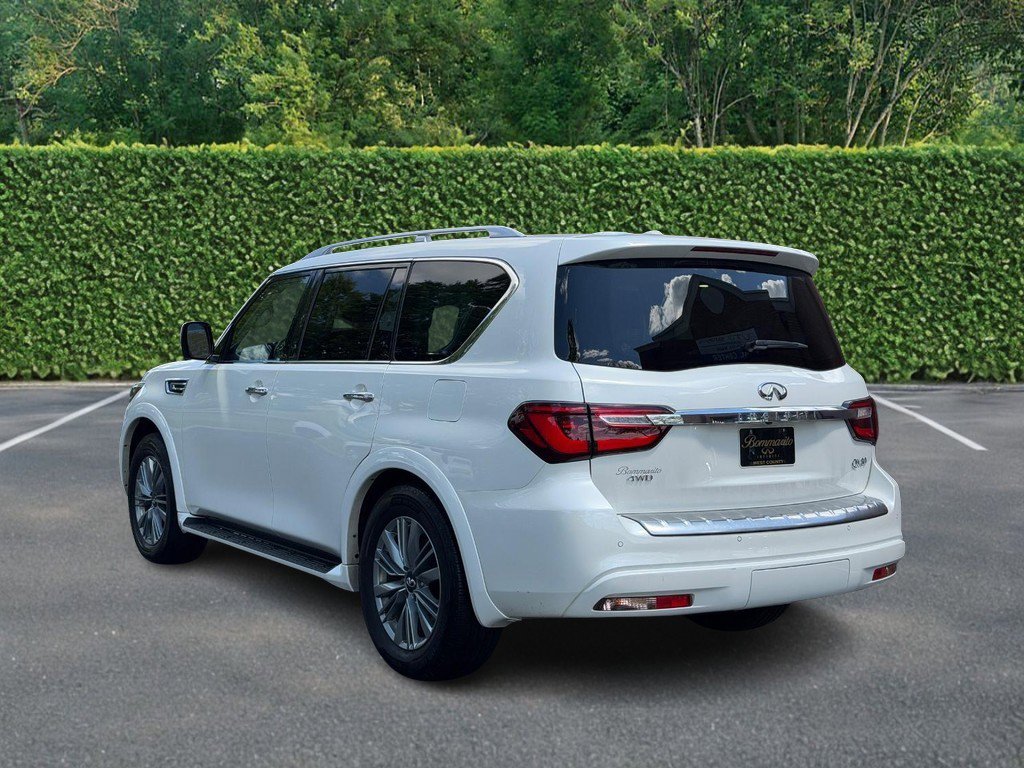 Used 2022 INFINITI QX80 Luxe w/ All-Season Package AWD/4WD image 6