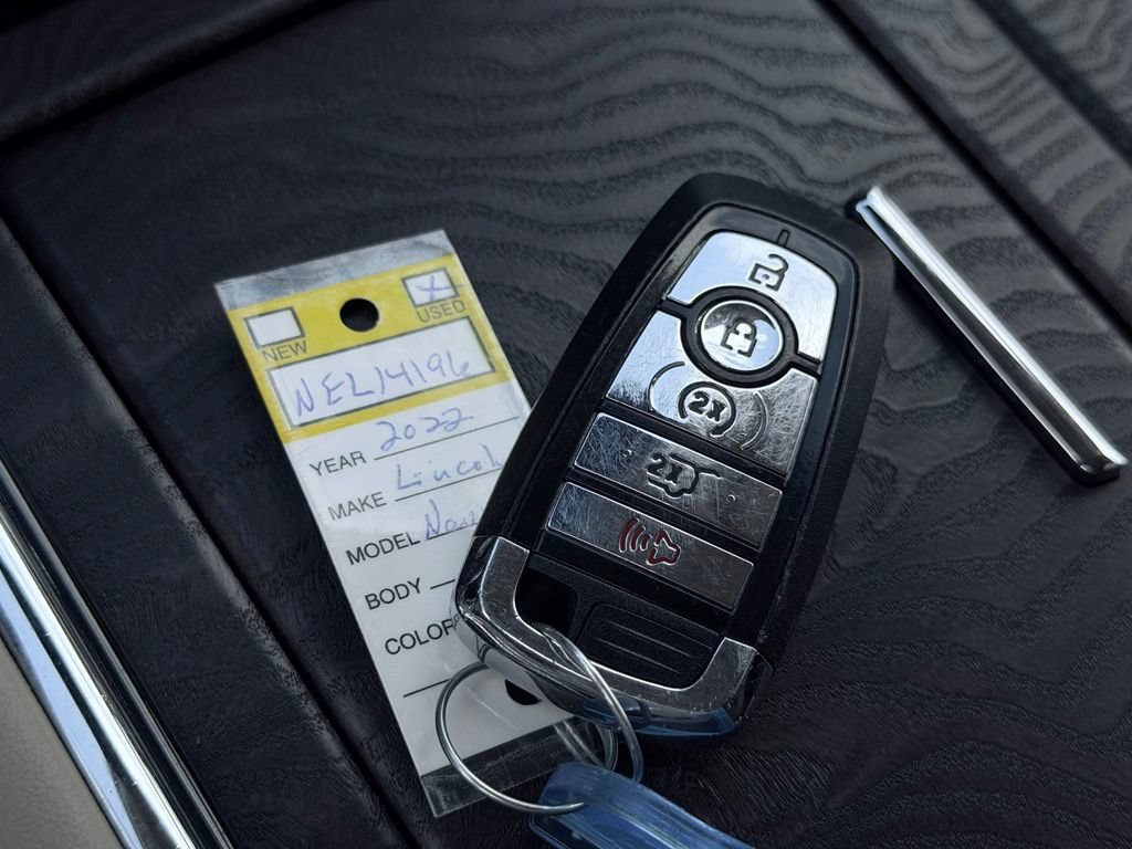 Used 2022 Lincoln Navigator 4WD image 53