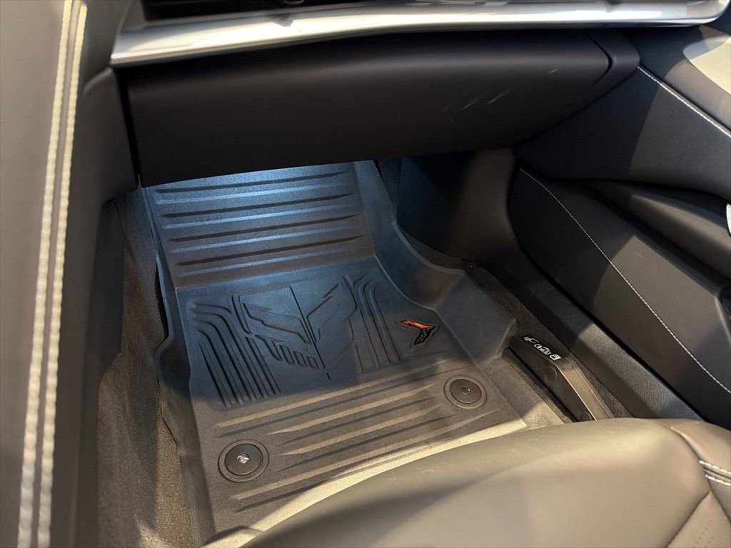 Used 2024 Chevrolet Corvette Stingray Preferred Conv w/ Z51 Performance Package image 15