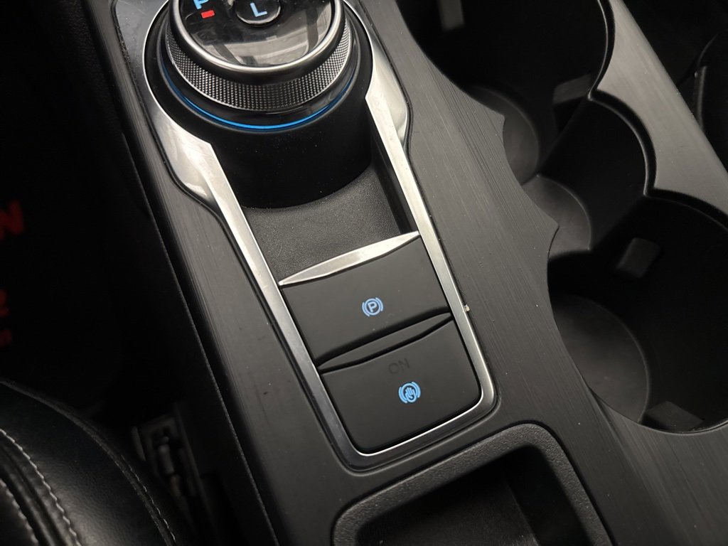 Used 2024 Ford Escape Platinum image 37