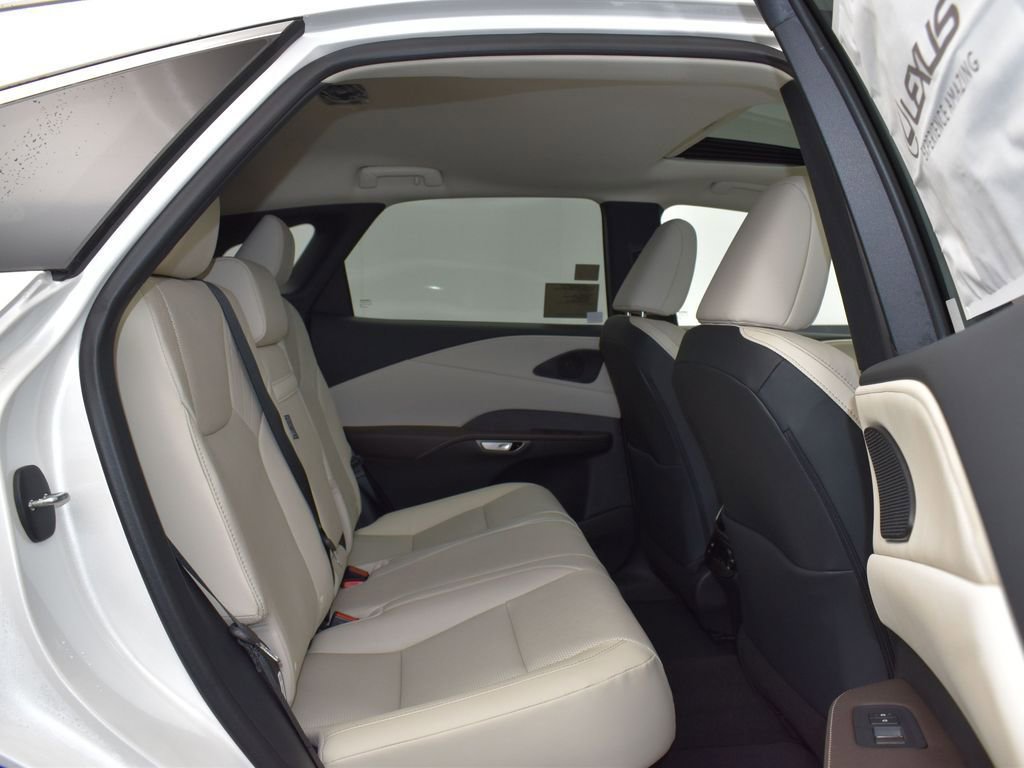 Used 2024 Lexus RX 350 Premium Plus w/ Convenience Package FWD image 21