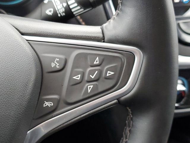 Used 2023 Chevrolet Equinox Premier image 13