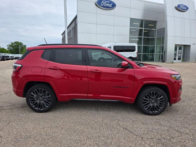 Used 2022 Jeep Compass Limited image 24