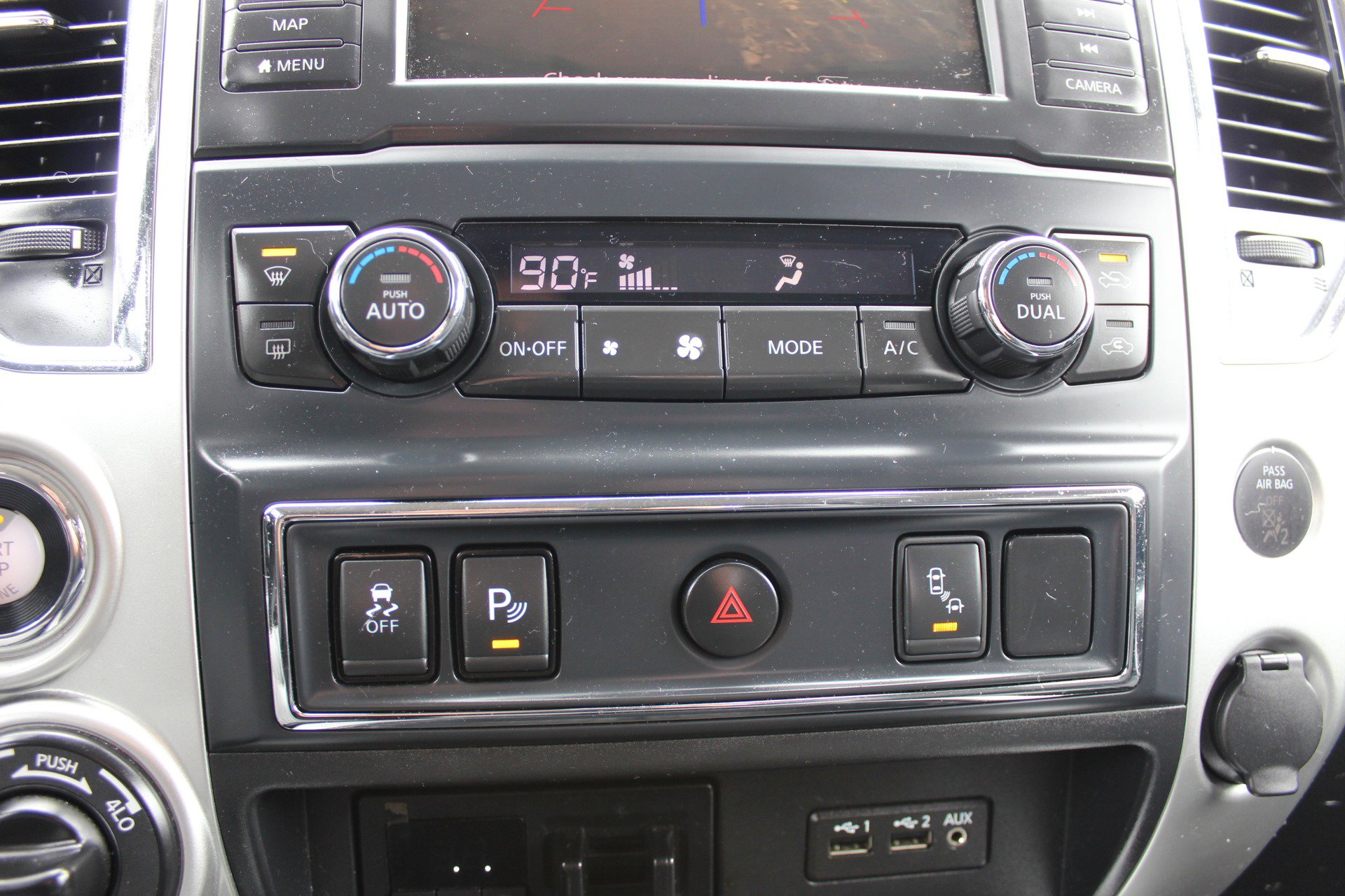 Used 2019 Nissan Titan PRO-4X w/ Pro-4x Utility Package image 32