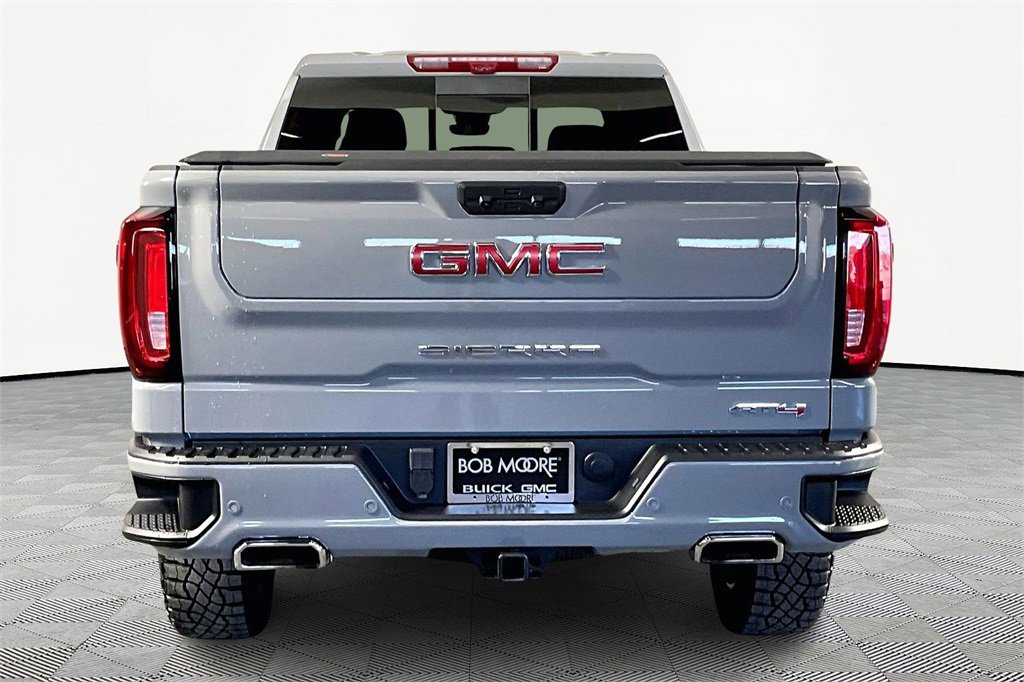 Used 2024 GMC Sierra 1500 AT4 w/ Technology Package image 5