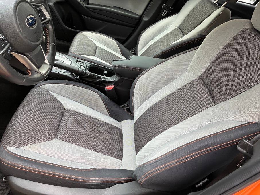 Used 2020 Subaru Crosstrek 2.0i Premium w/ Moonroof Package 2 AWD/4WD image 26