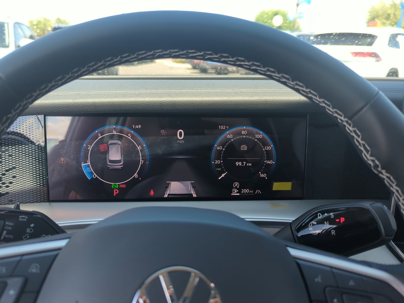 New 2025 Volkswagen Tiguan SE image 10