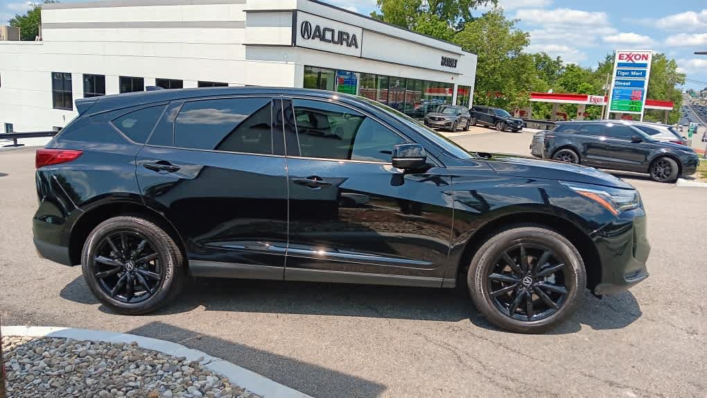 Certified 2025 Acura RDX SH-AWD image 6