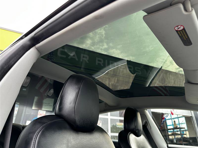 Used 2018 Tesla Model 3 Long Range RWD image 31